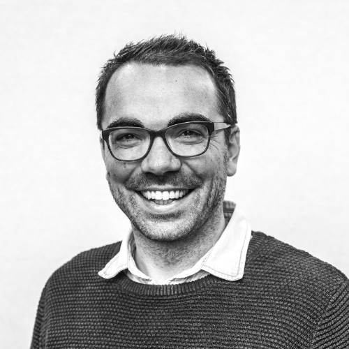 Jos van der Hulst