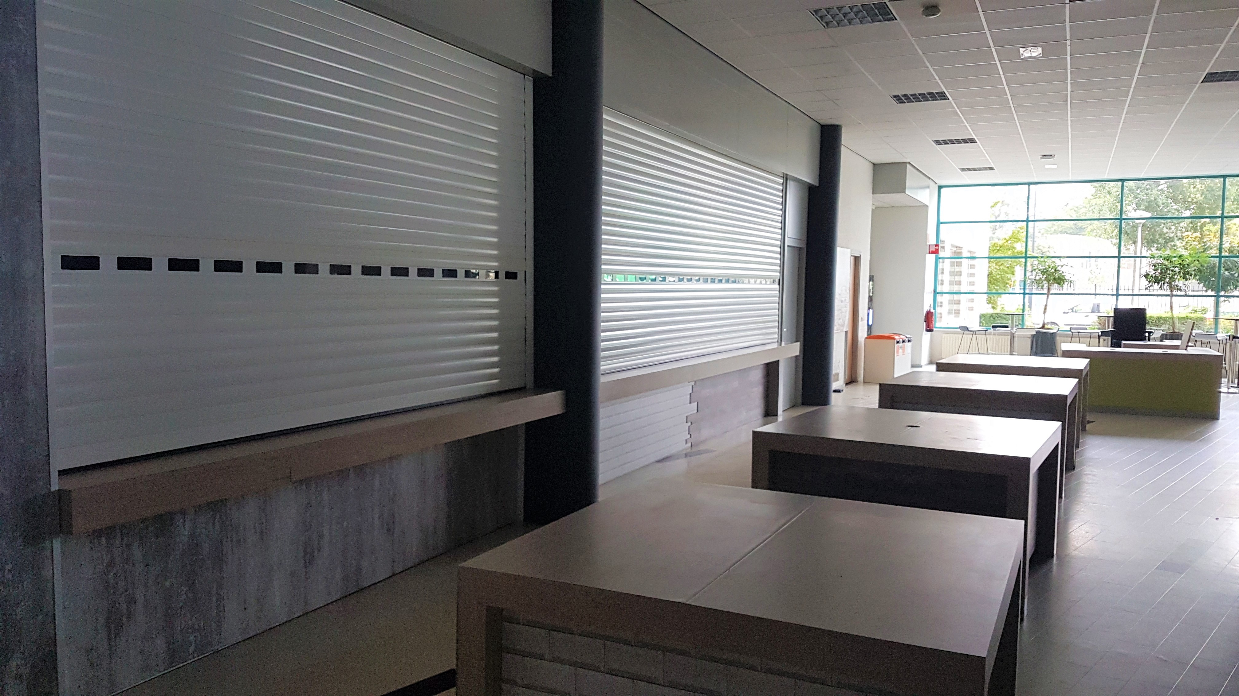 Het restaurant in Fontys-gebouw R3/R4 in Eindhoven is al maanden niet in gebruik.