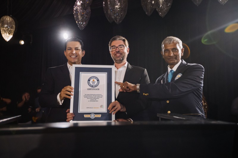 Atlantis, The Palm And Moët & Chandon Raise A Toast To 2022, Achieving