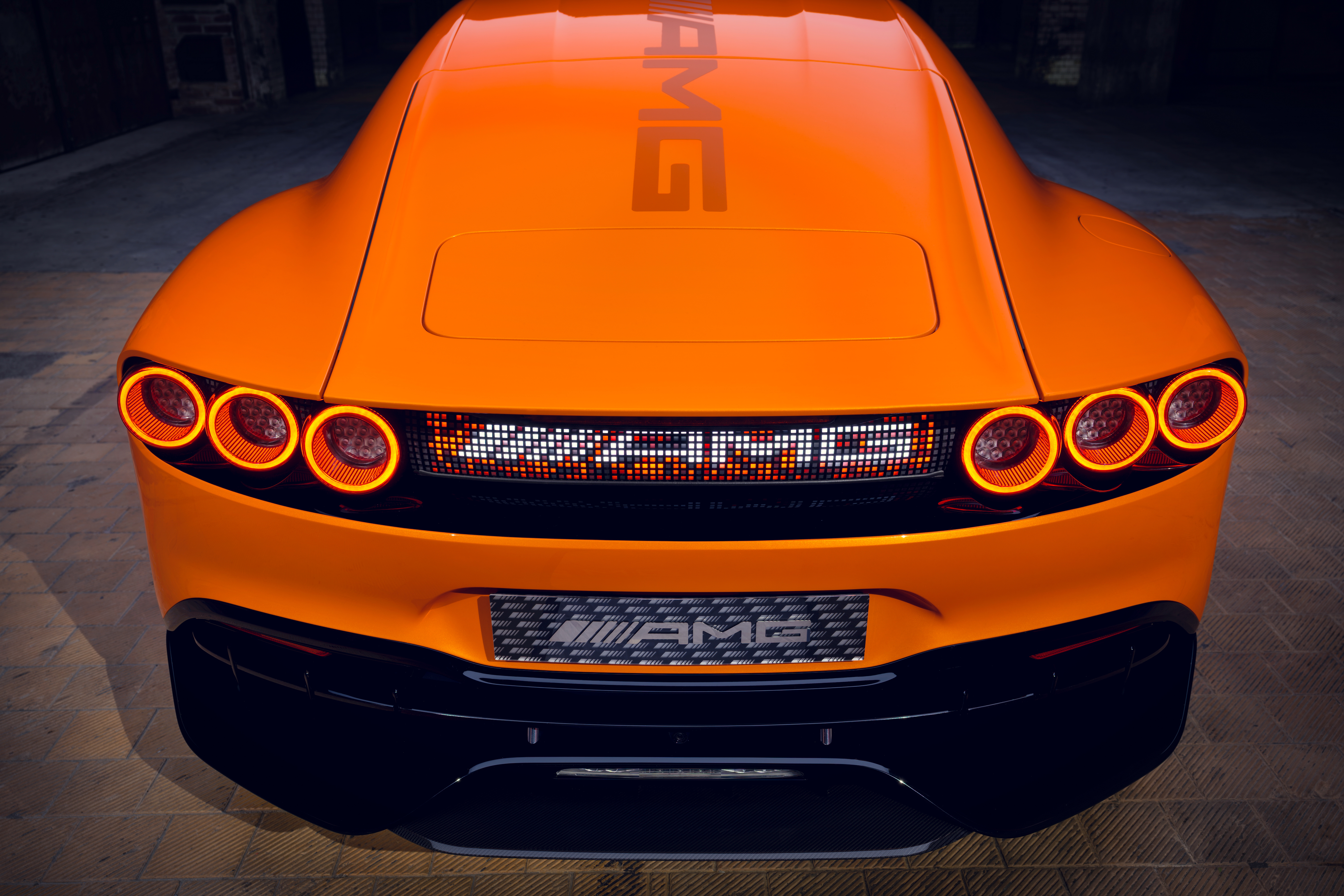 CONCEPT AMG GT XX – Uma Nova Dimensão de Desempenho