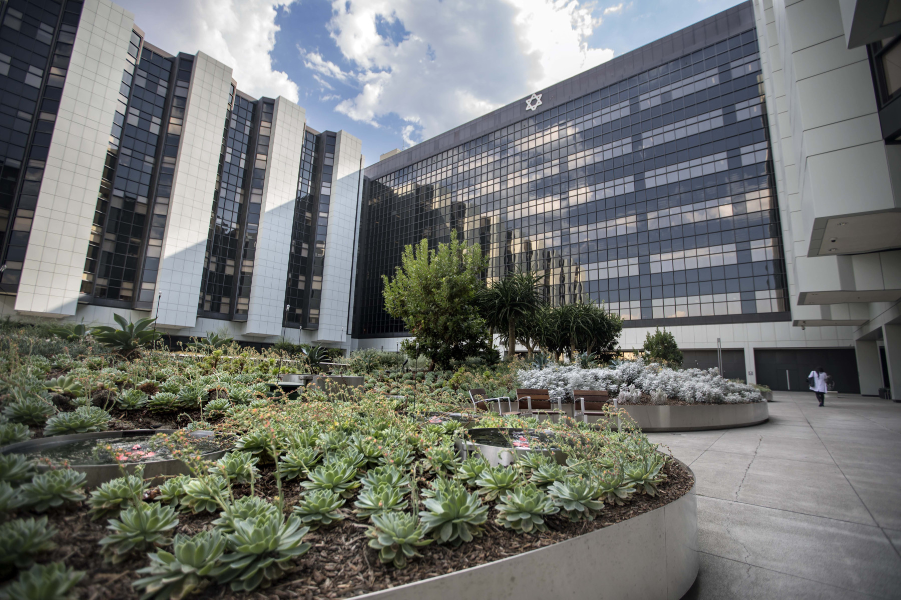 CedarsSinai Once Again Ranked in Top Tier of U.S. Hospitals