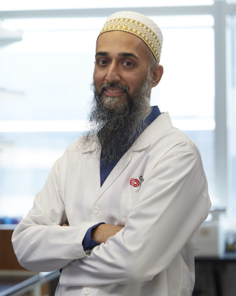 Akil Merchant, MD
