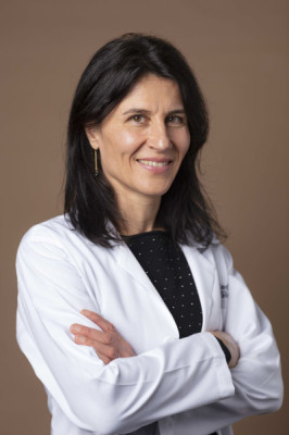 Cristina Ferrone, MD