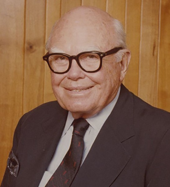 Austin E Knowlton