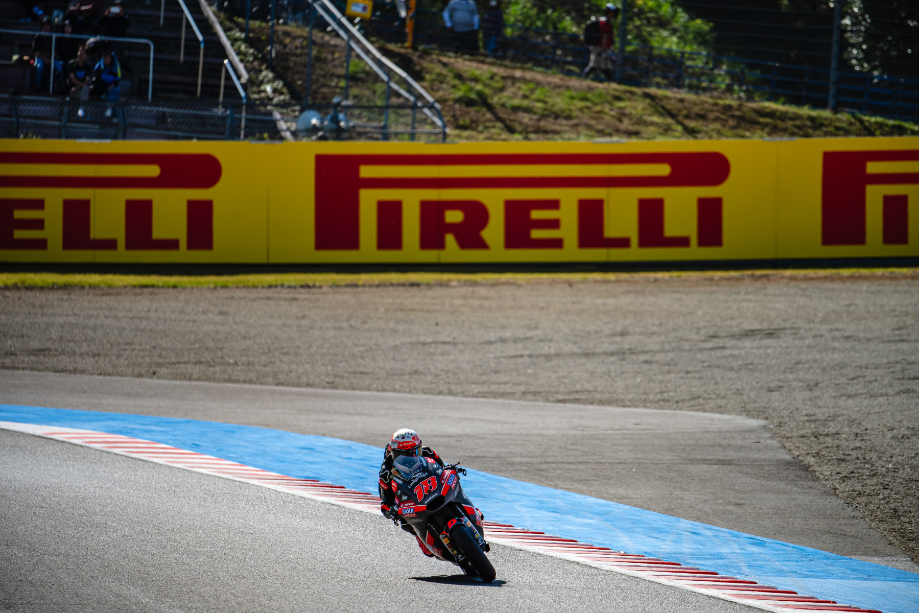 With Pirelli SCX record pole for Gonzalez in Moto2™, Rueda polesitter in Moto3™