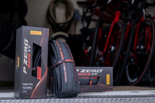 PIRELLI PRESENTS P ZERO RACE TT, THE FASTEST AND LIGHTEST CLINCHER
