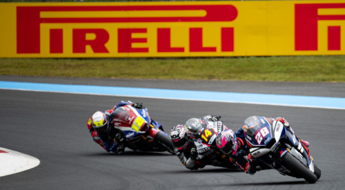 Record-breaking performance with Pirelli as Guevara and Almansa claim victory