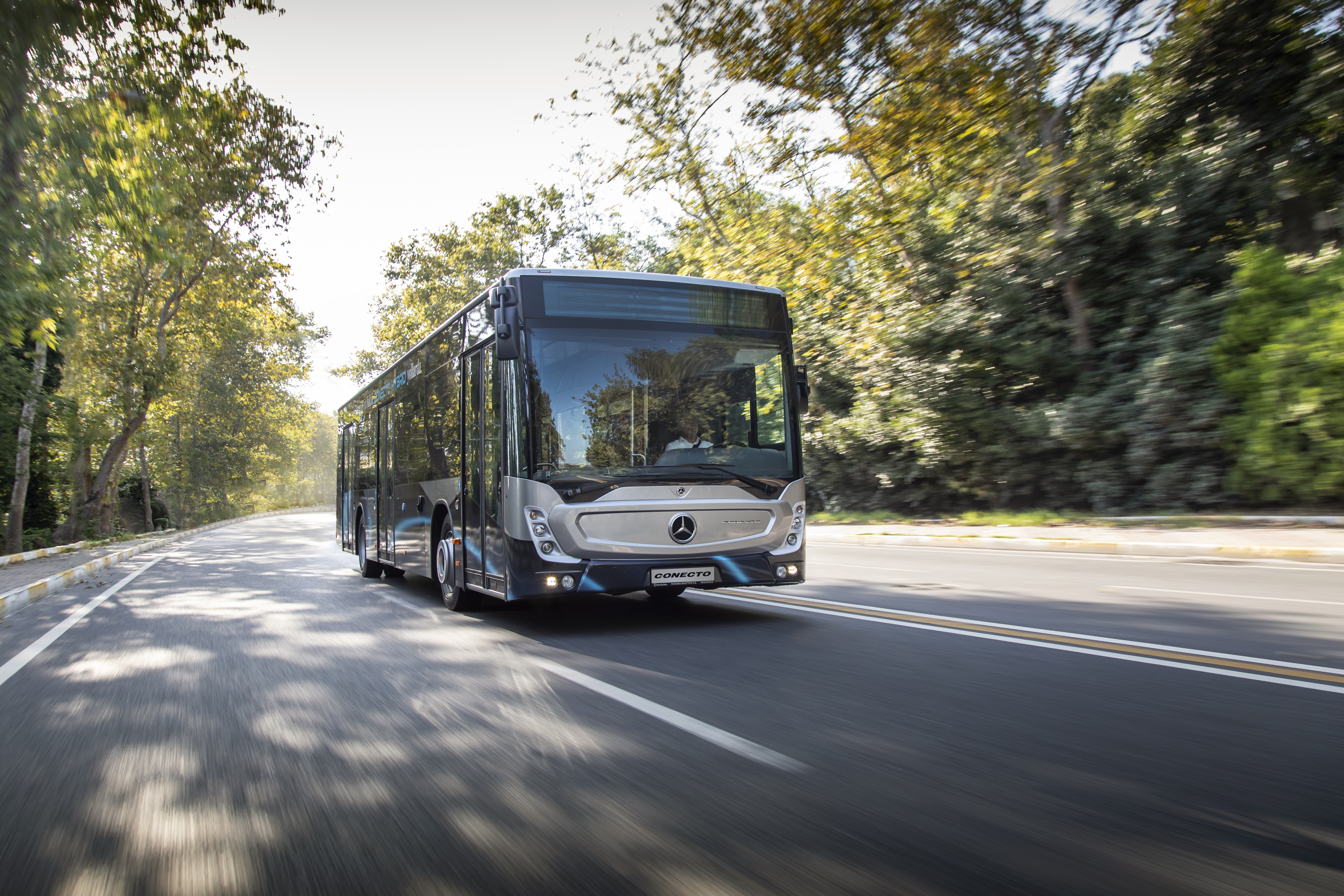 Mercedes-Benz Türk, Conecto hybrid ile şehir içi ulaşımda hibrit ...