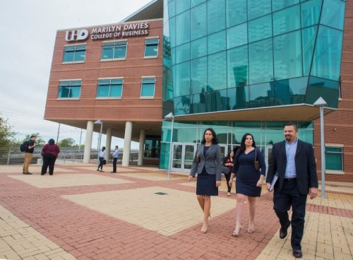 The C.T. Bauer Foundation Supporting Second Round of Business Scholarships