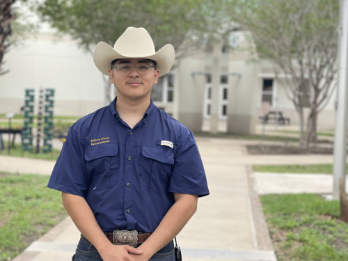 Student of the Week Melvin Gloria