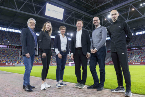 From left to right: Tono Kirschbaum, Esther Pfeiffer, Sonja Oberem, Burkhard Hintzsche, Oliver Roeder, Hendrik Pfeiffer. Photo: D.SPORTS / Kenny Beele