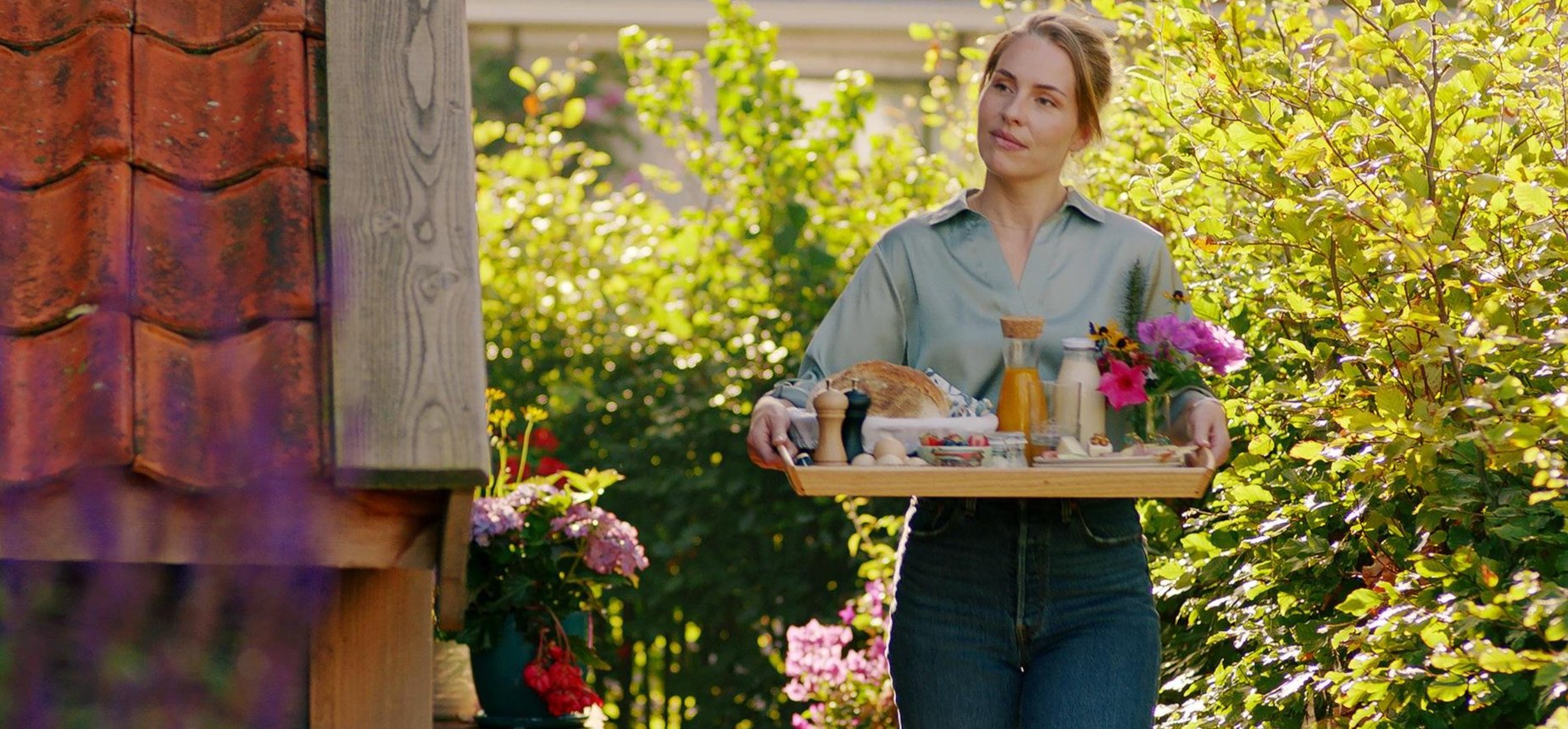 Bed & Breakfast @2023 Dutch FilmWorks All Rights Reserved.