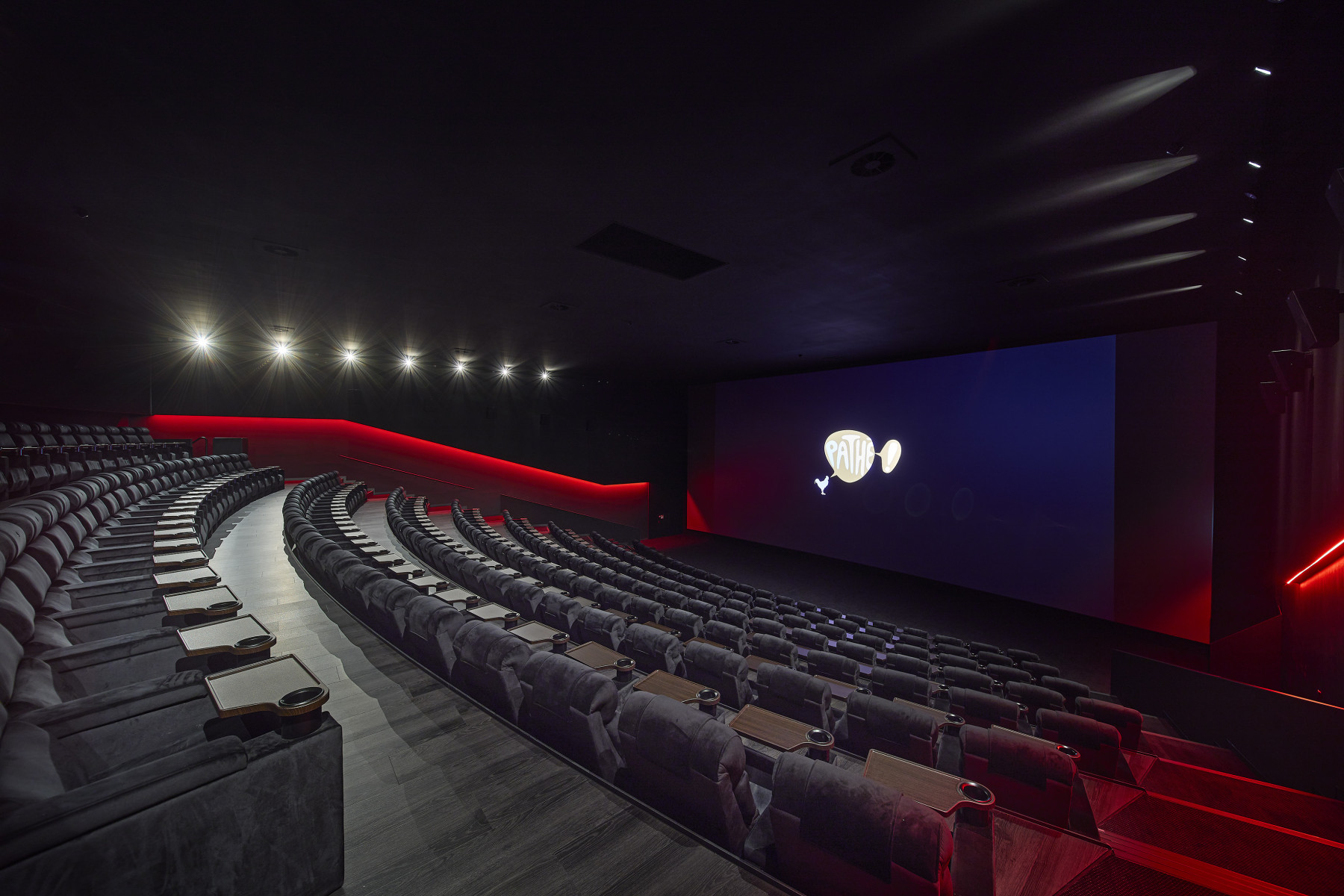 Pathé Tilburg Centrum de eerste Tilburgse bioscoop met nieuwste Relax Seats