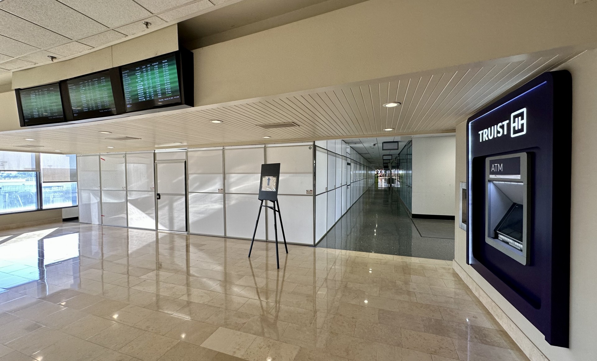 TPA Marriott hallway banner 2 011223