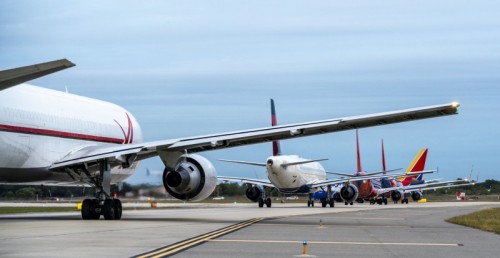 Busy day at TPA_runway