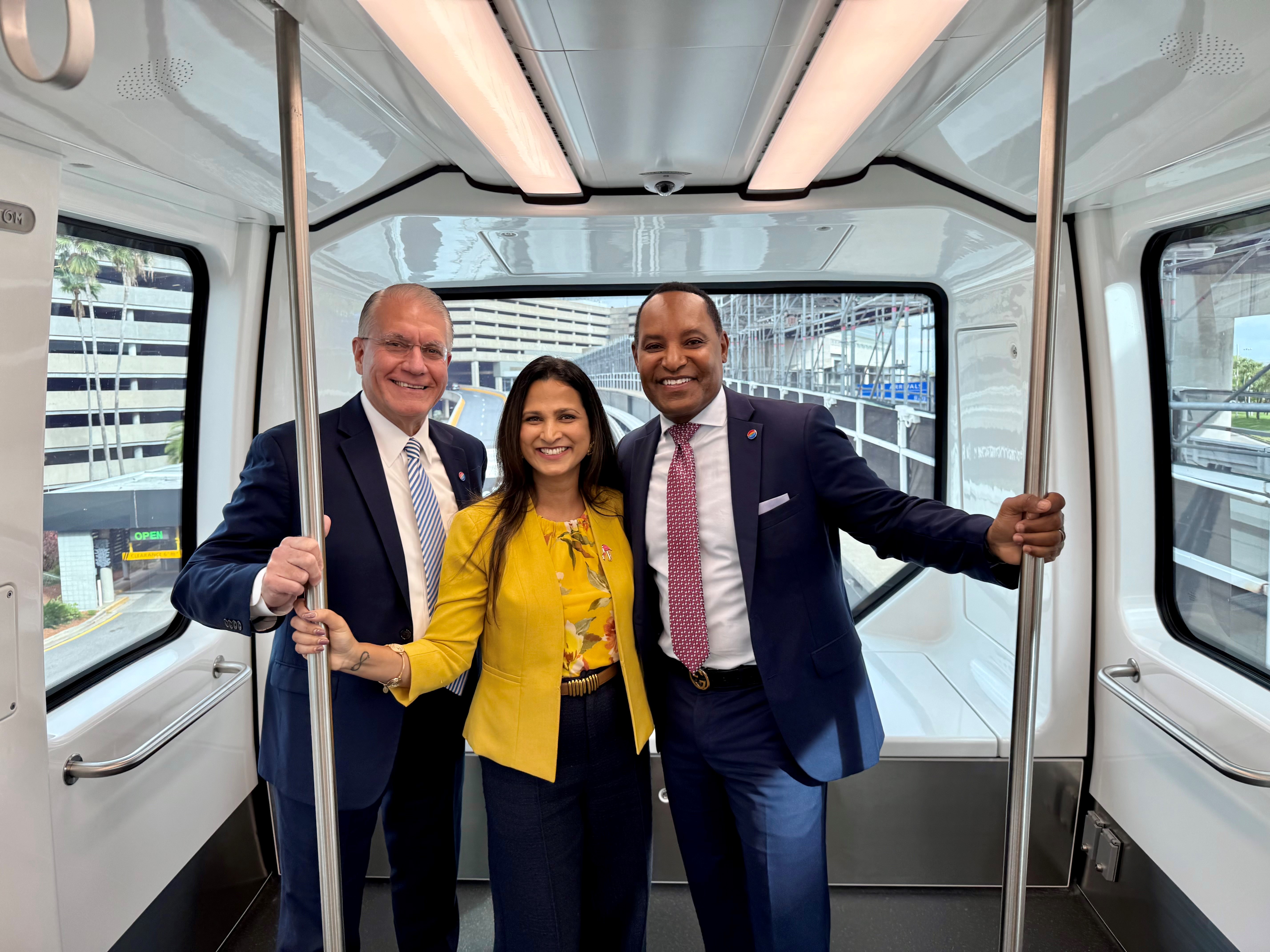TPA starts up new Blue Shuttles at Airsides A and C