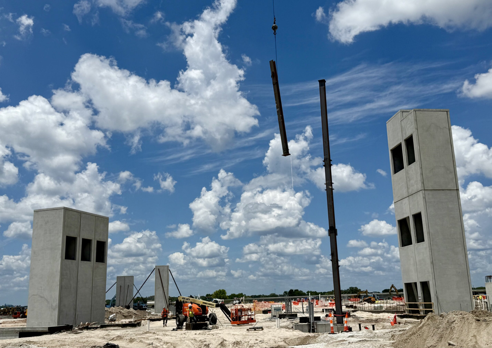 Steel framing begins for TPA's Airside D