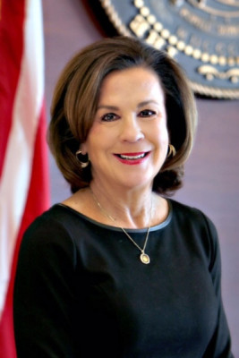 Chief Justice Mary R. Russell