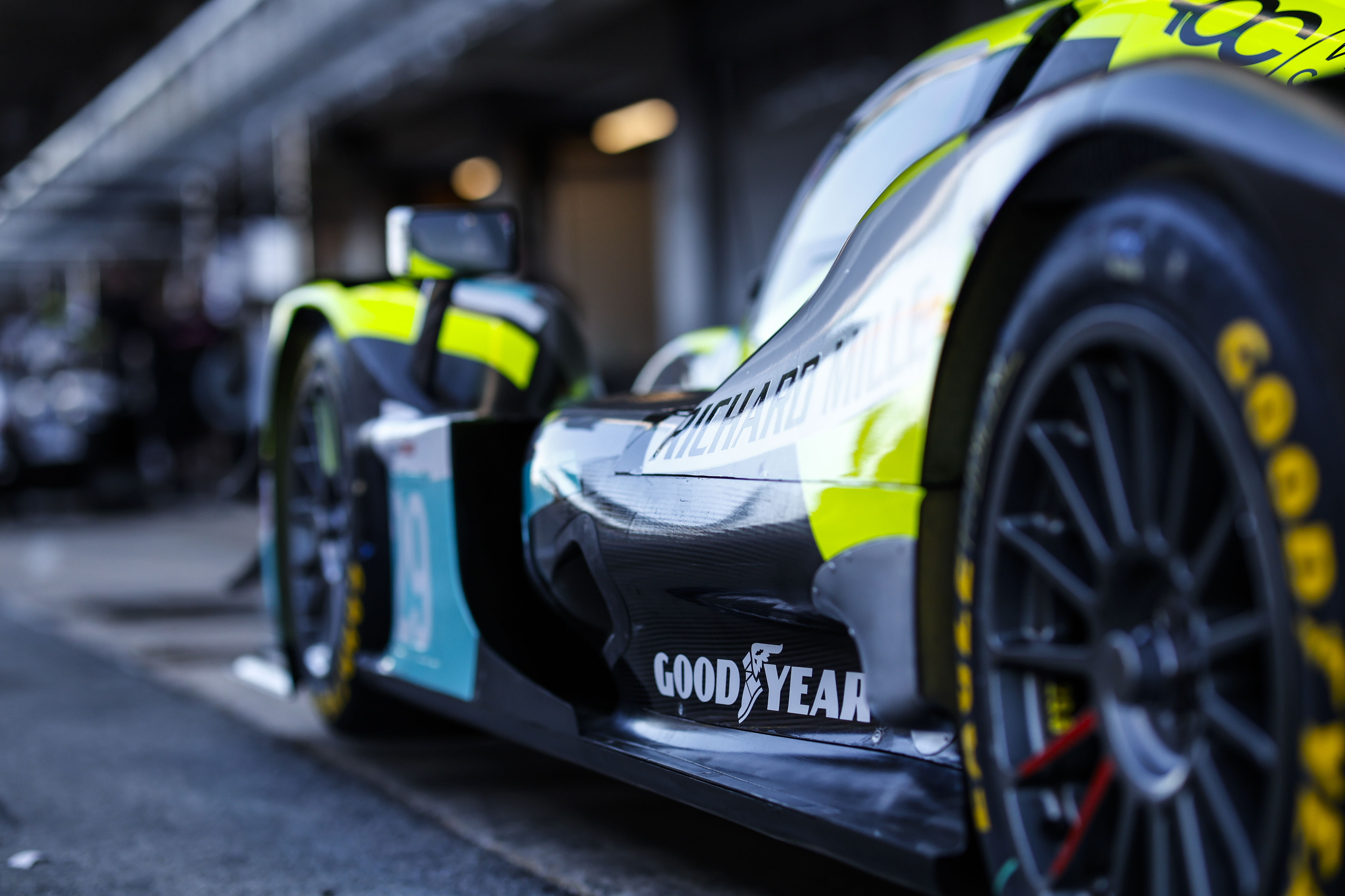 Goodyear Racing Drag Prototypes vs GTs: Goodyear Racing previews the two ELMS categories