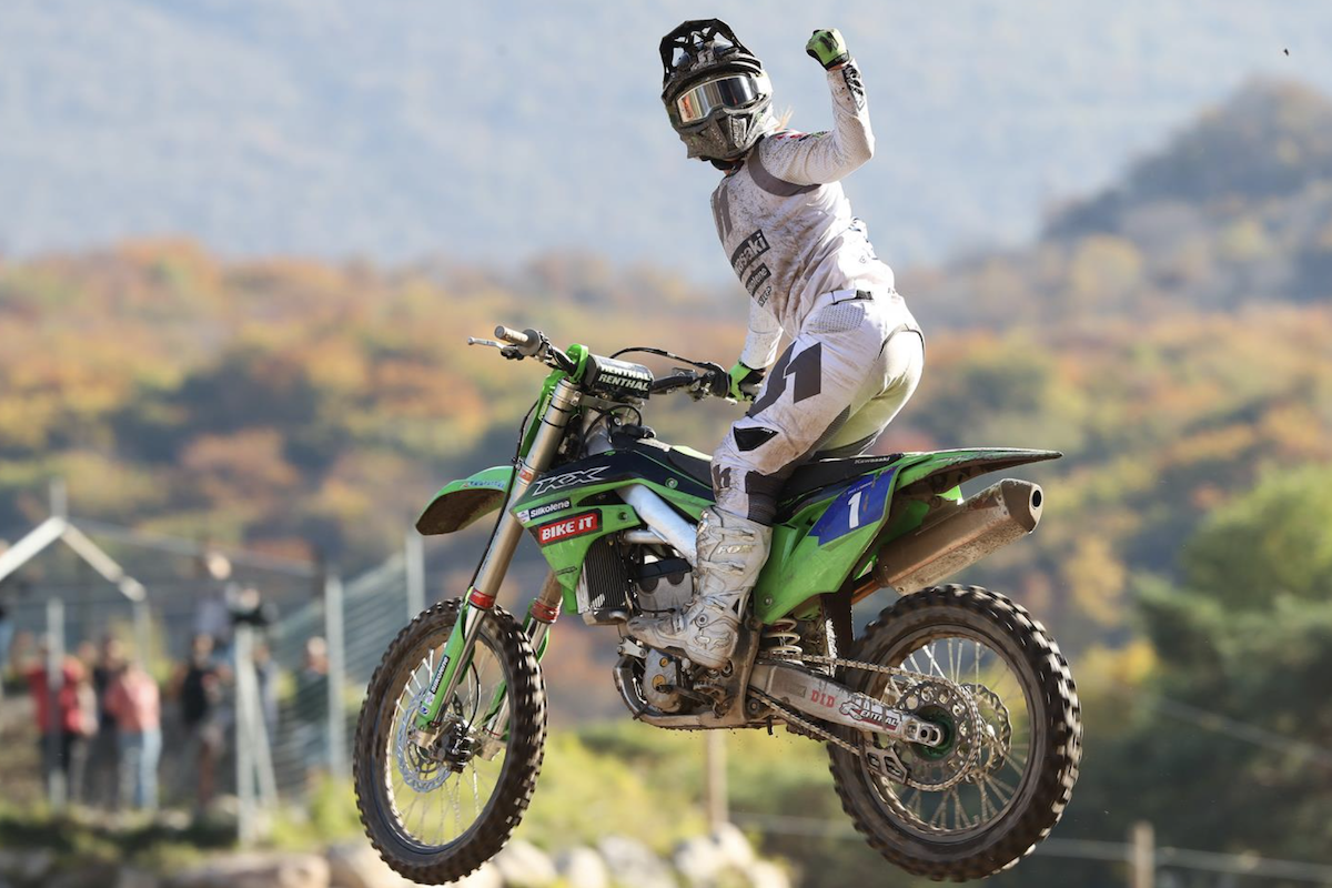Motorcycle Racer Duncan Duncan crowned back-to-back Women’s Motocross Champion with Dunlop