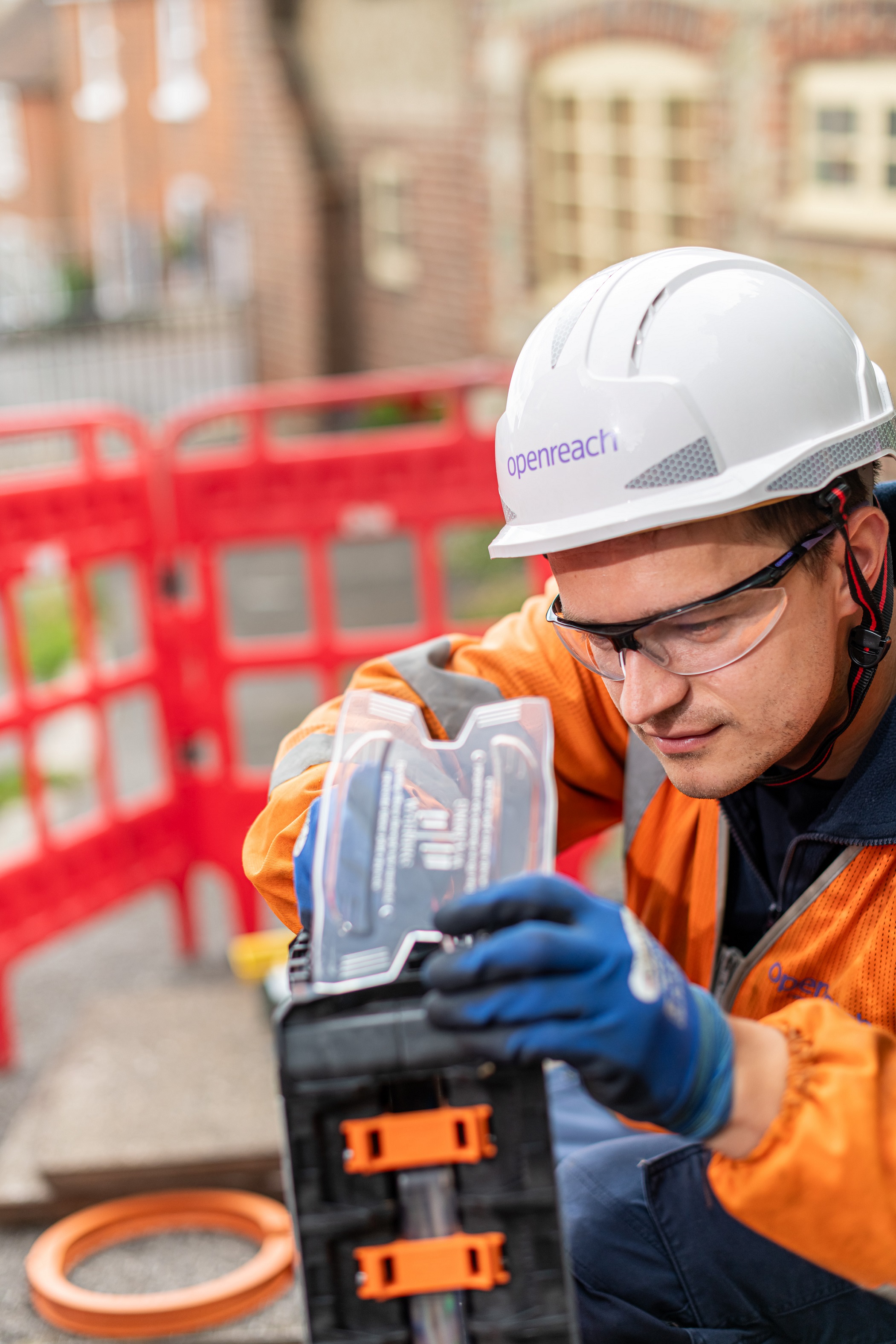 Openreach starts ultrafast broadband build in Folkestone and Hythe