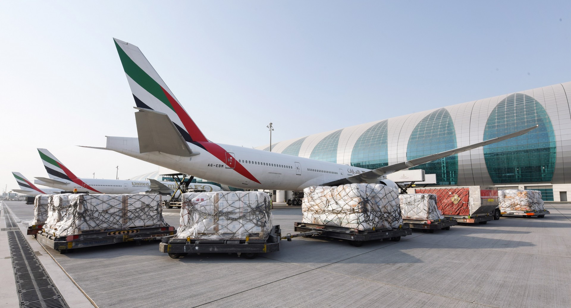 Emirates transports emergency aid to Turkey and Syria