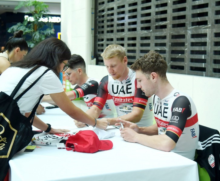 UAE Team Emirates warmly at Emirates Group Headquarters
