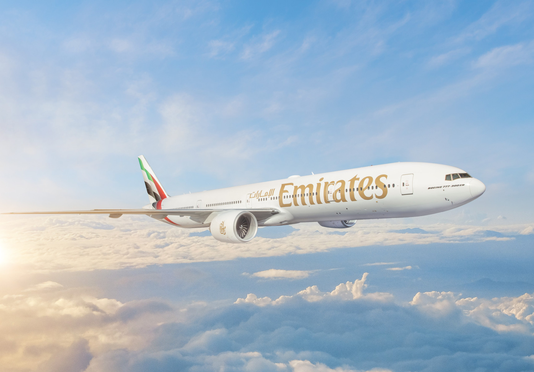 Emirates-boeing777-5thweeklyflight-TNR