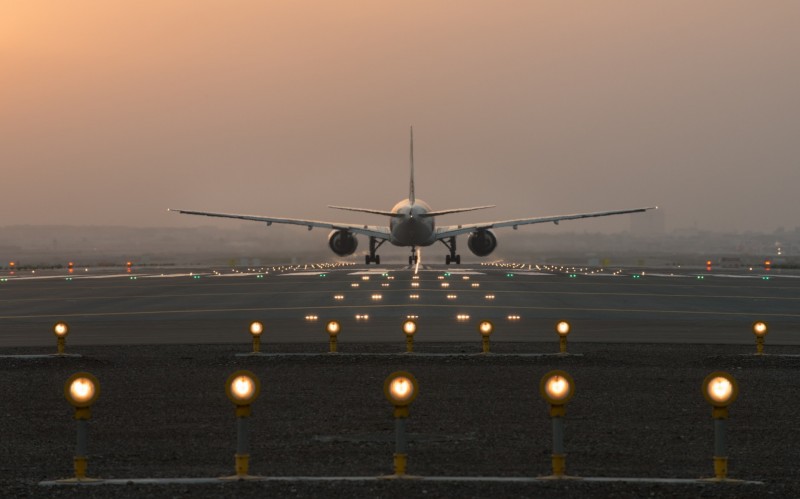 DXB Runway 2013 Rs