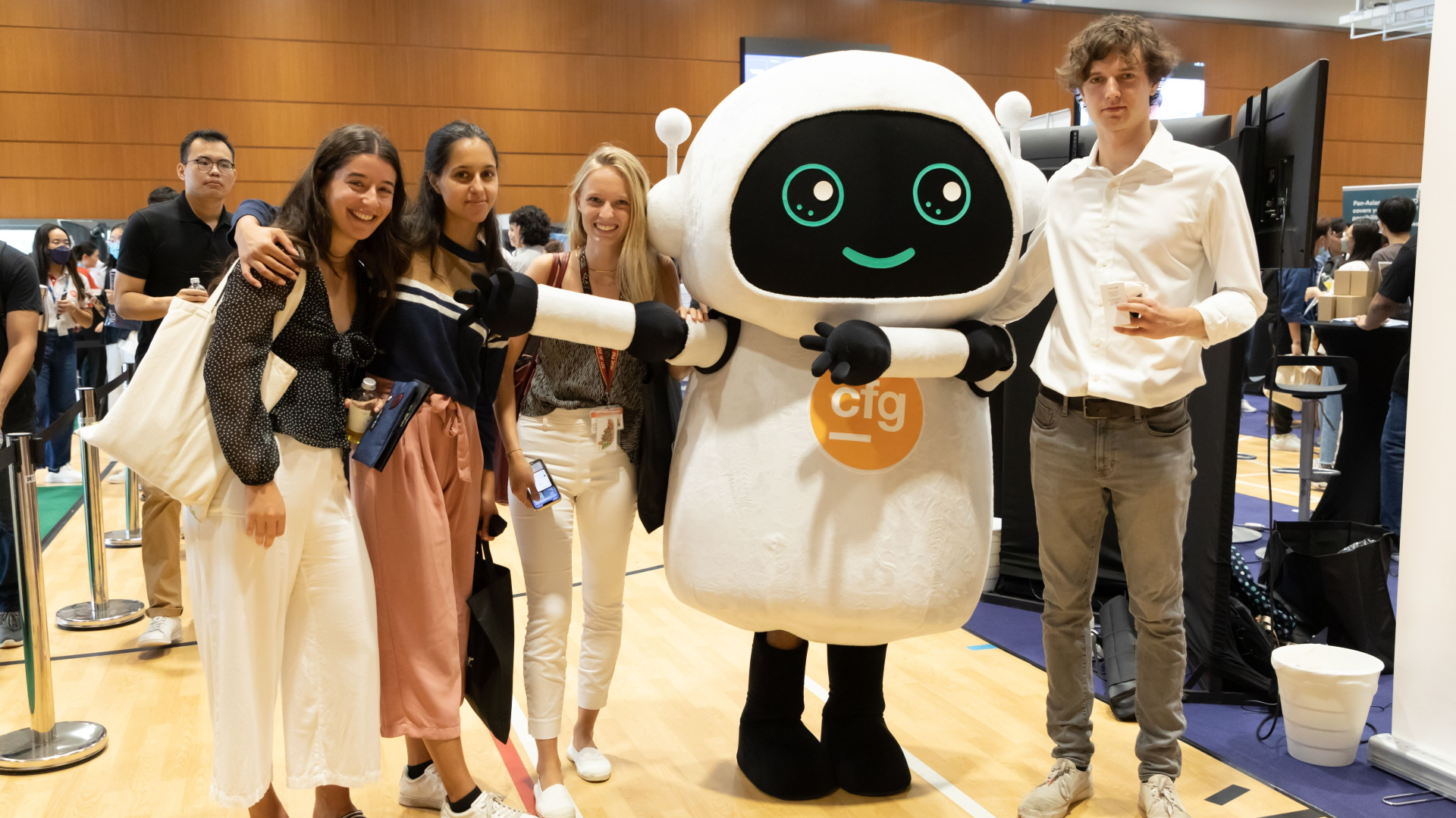 More than 4,000 positions open to NUS students at Internship Day 2022