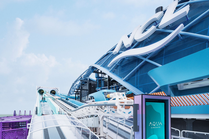 Aqua Slidecoaster on Norwegian Luna