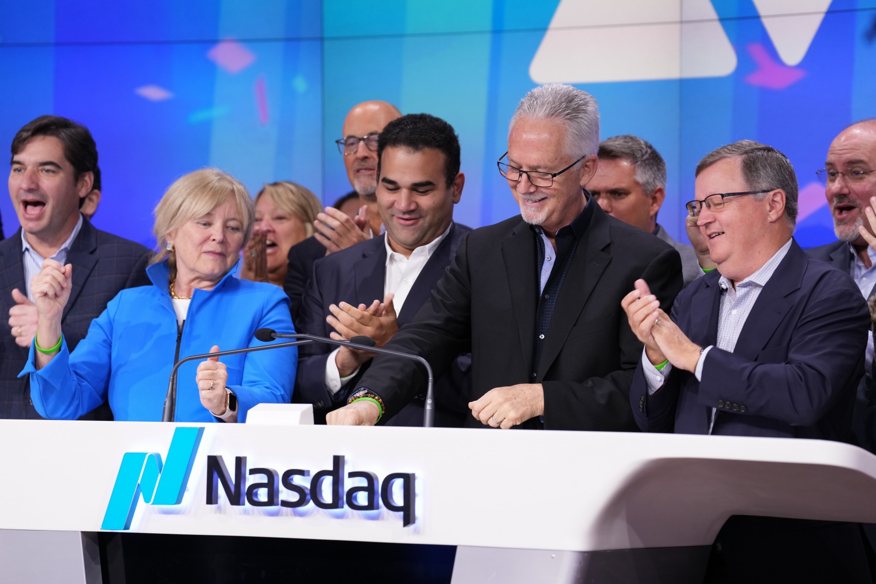 Avid Opens Nasdaq Market