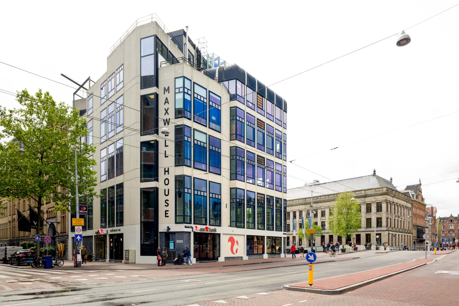 ASN Bank opent flagshipstore in Amsterdam
