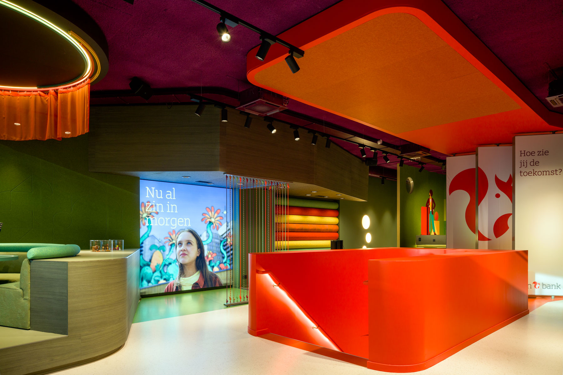 ASN Bank opens first flagship store in Utrecht