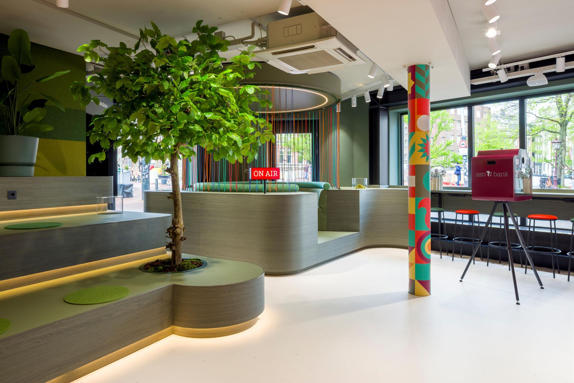 ASN Bank opent flagshipstore in Amsterdam