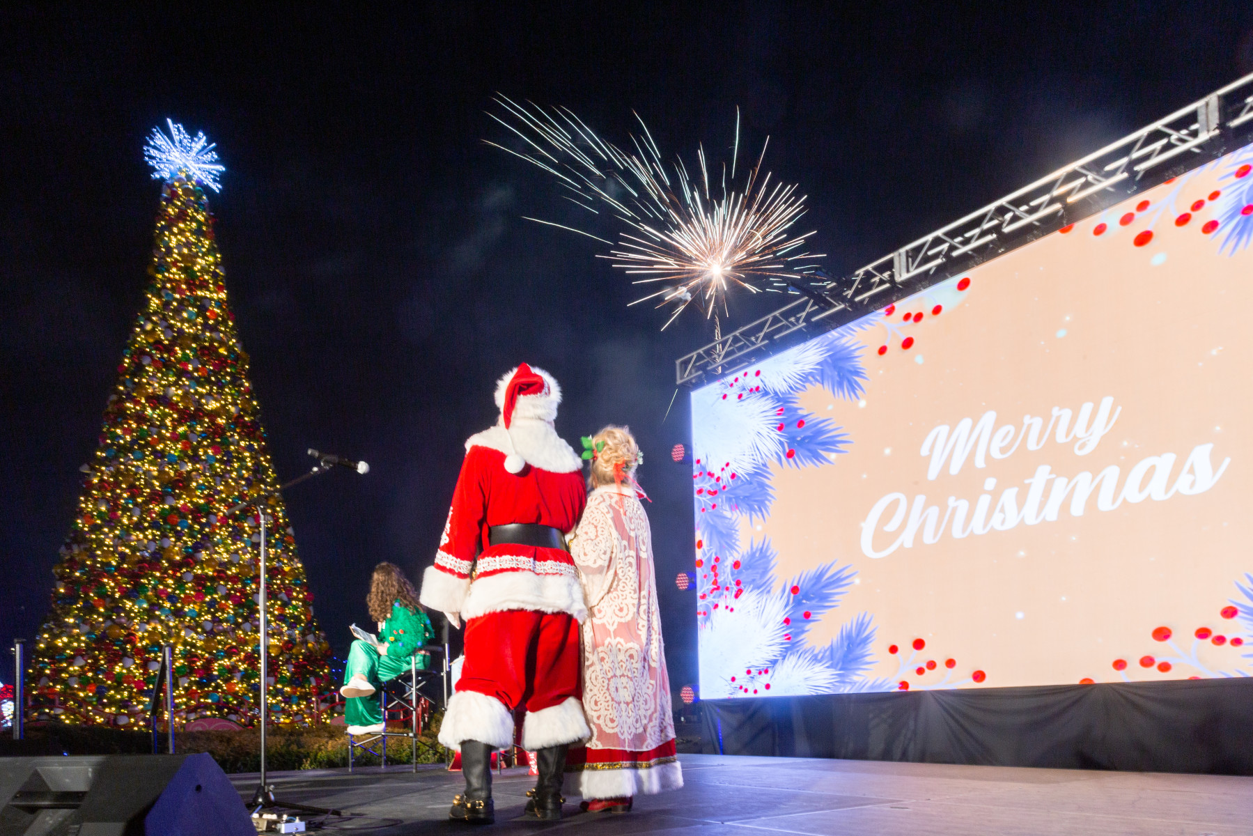 231209-ChristmasExtravaganza-5289