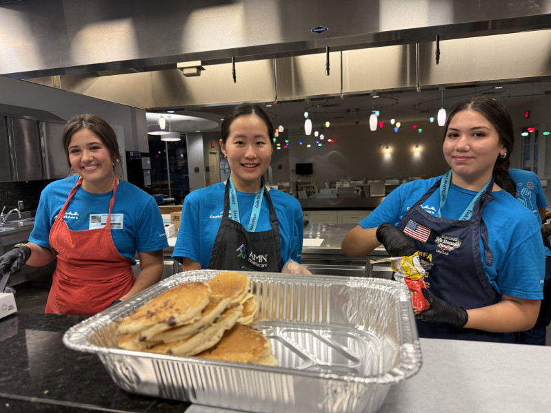 Ronald McDonald house visit (6)