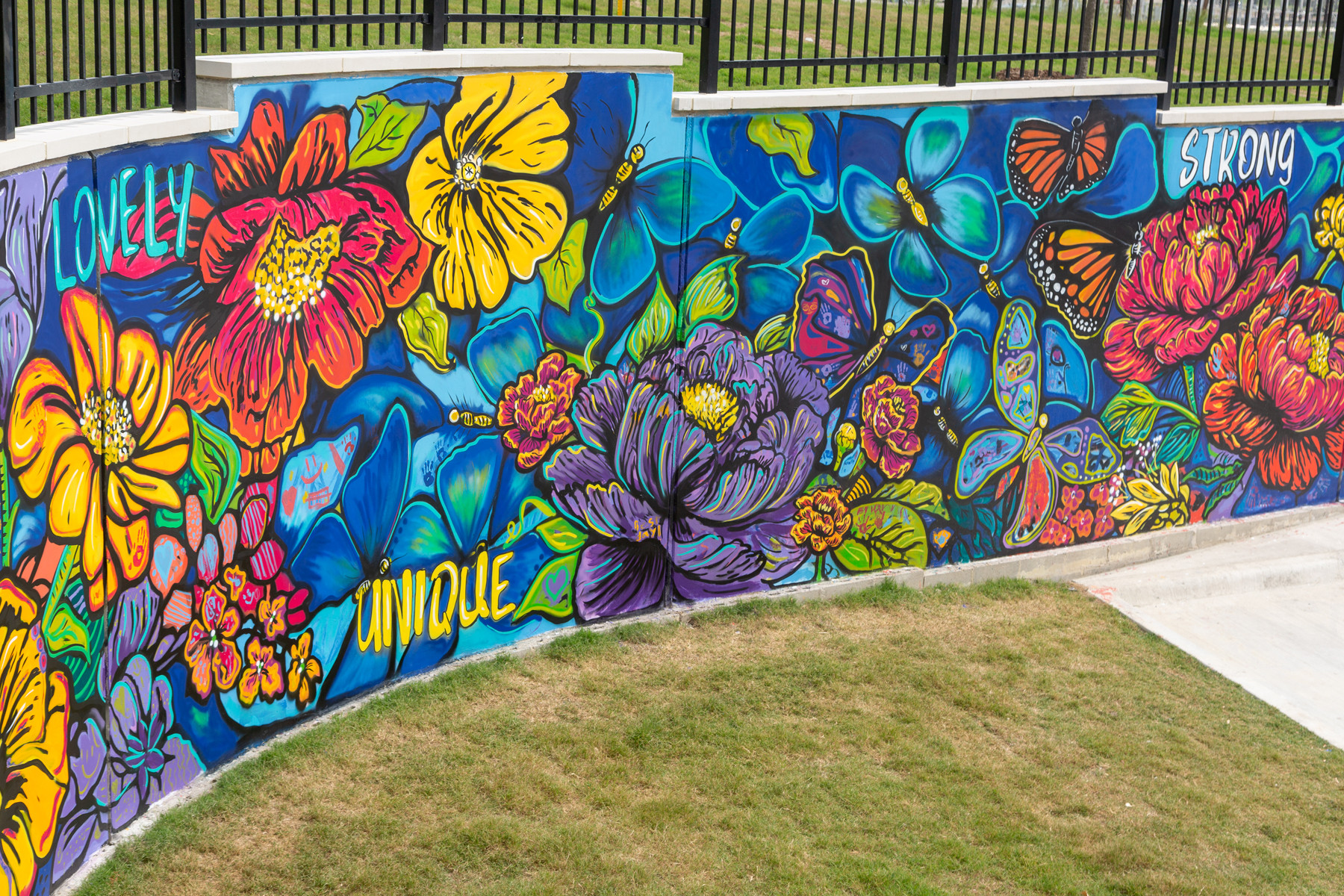250515-LVTNHCFinishedMural-9708_LowRes