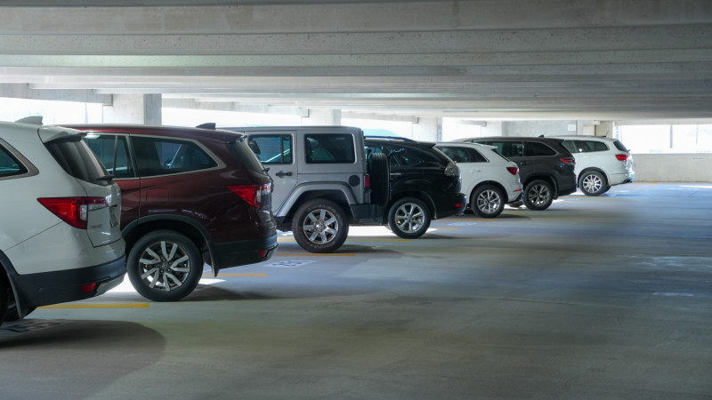 Garage Parking Image