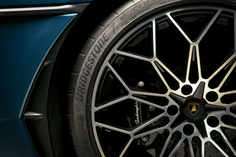 Lamborghini_Temerario_detail_wheel