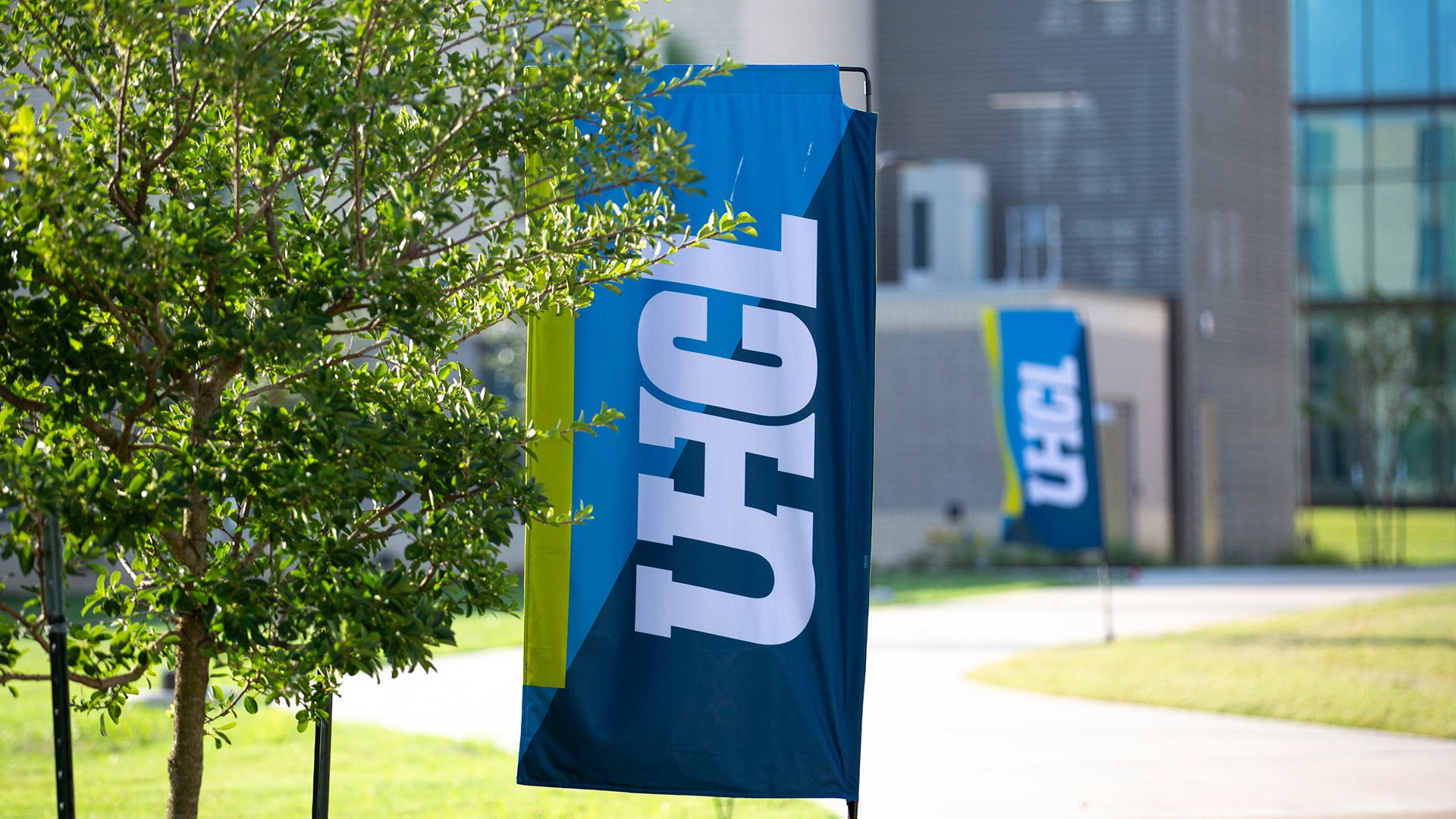 U.S. News & World Report's Best Colleges elevates UHCL to national ...