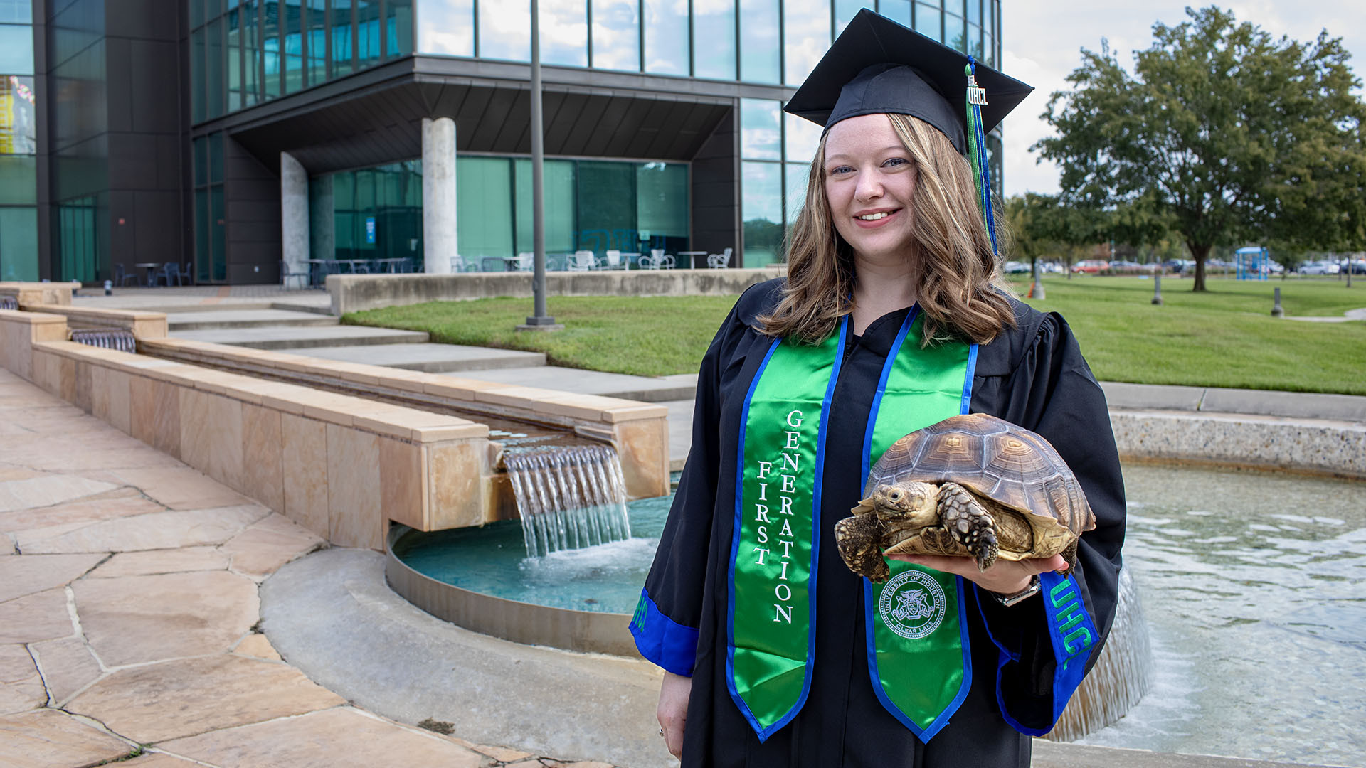 Grad Series | Commencement | University of Houston-Clear Lake