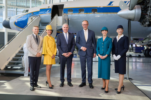 Lufthansa 100. yılını kutluyor ve yeni konferans ve ziyaretçi merkezini açıyor