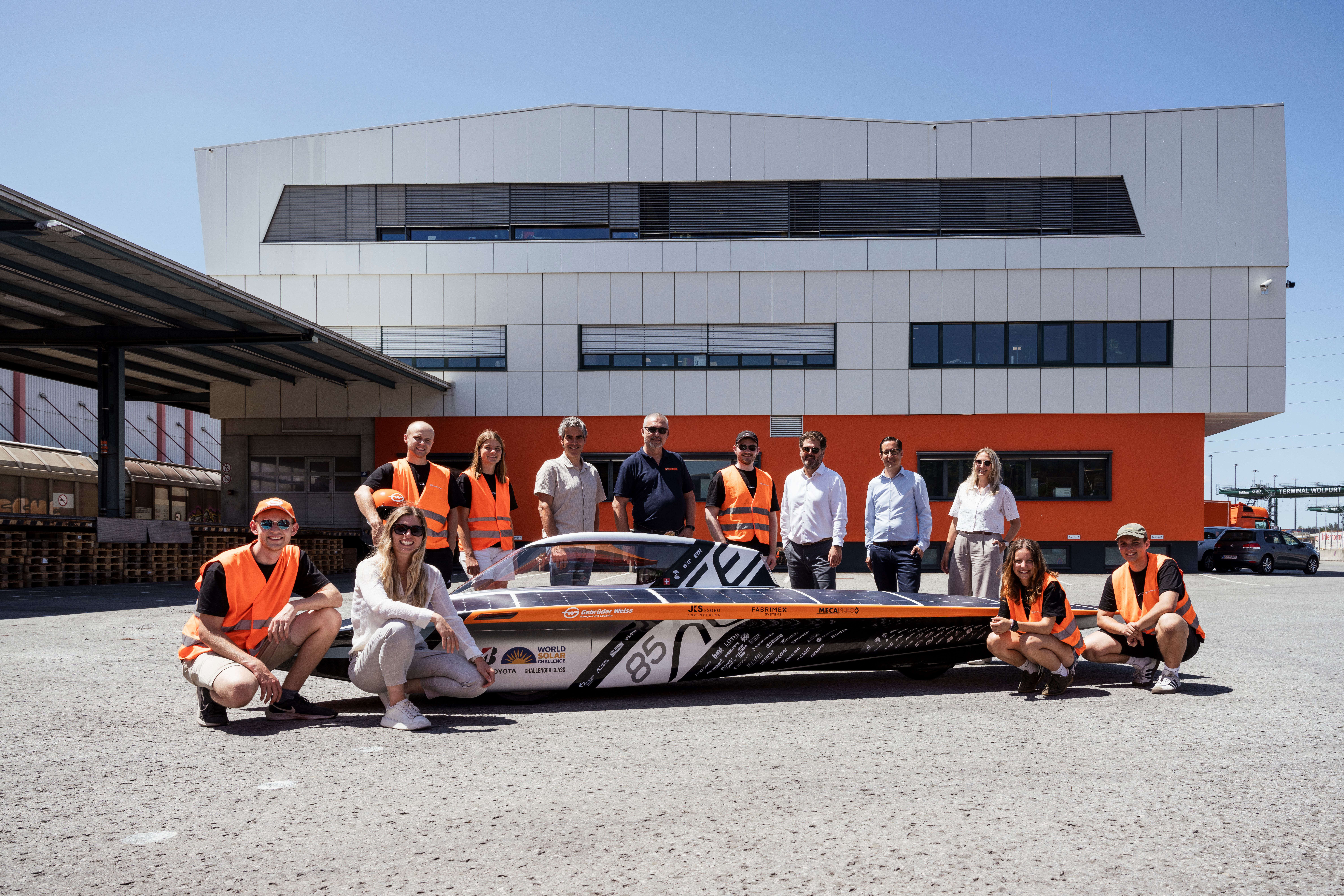 World Solar Challenge 2025: A Gebrüder Weiss ismét az aCentauri Solar ...