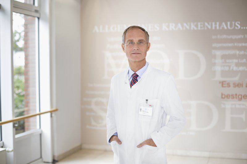 Prof. Dr. med. Joachim Weil, Facharzt f&uuml;r Innere Medizin, Kardiologie und Facharzt f&uuml;r Pharmakologie und Toxikologie