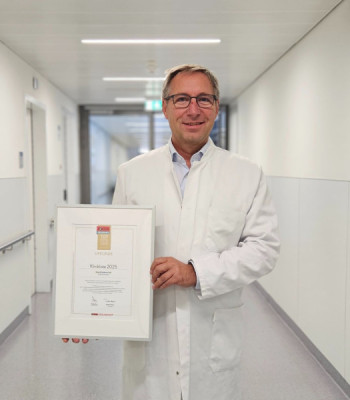 Prof. Christian Graeb Fokus Urkunde