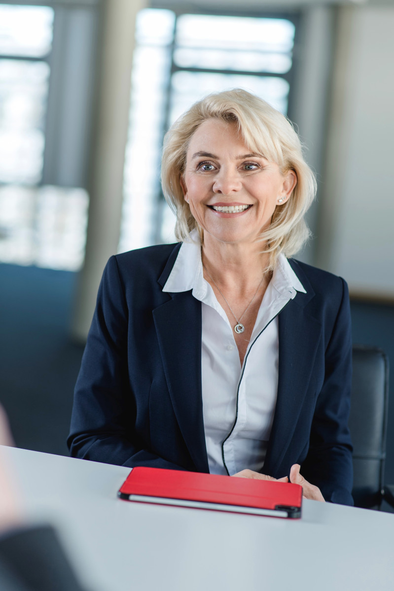 Stefanie Kemp, Vorständin der Sana Kliniken AG, Chief Transformation Officer (CTO)