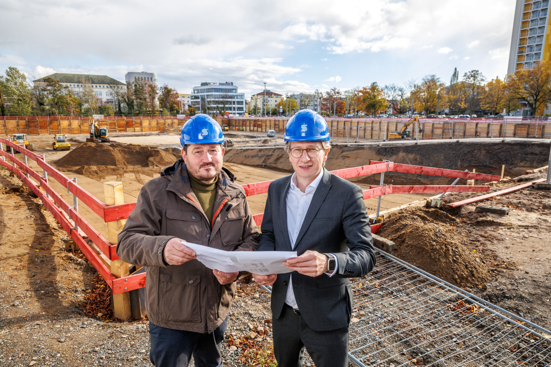02 Baustelle Herzzentrum &Uuml;bergabe Baugrube