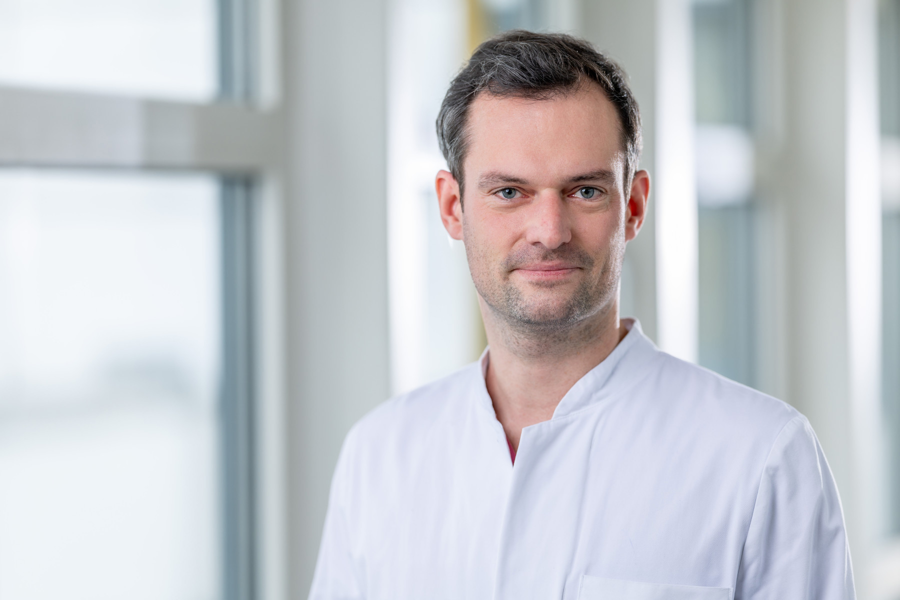 Dr. Simon Greven