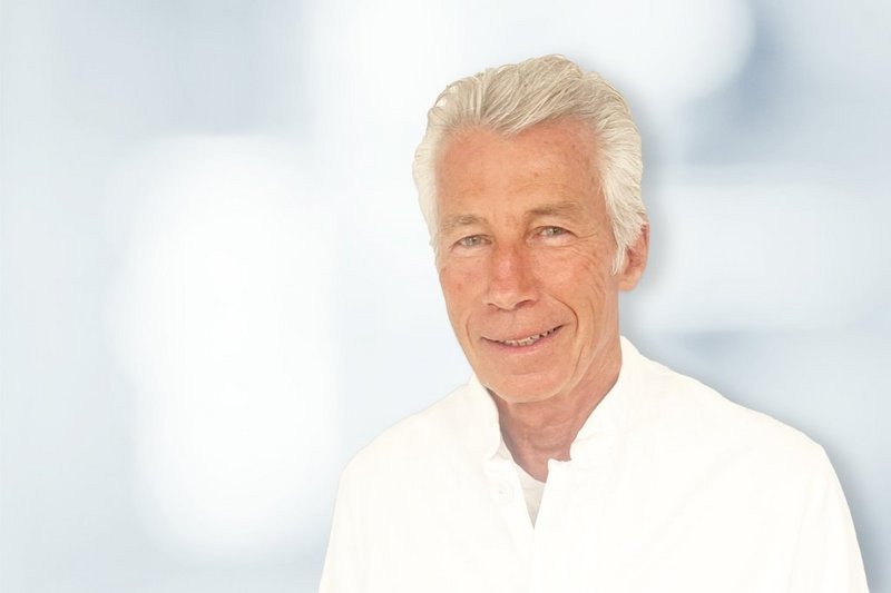 Dr. Erik Seidel